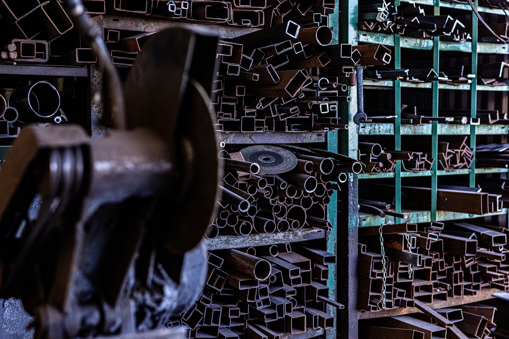 Industrial materials supporting regional procurement